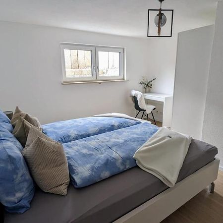 Moderne Gemuetliche Ferienwohnung In FDH Exterior photo
